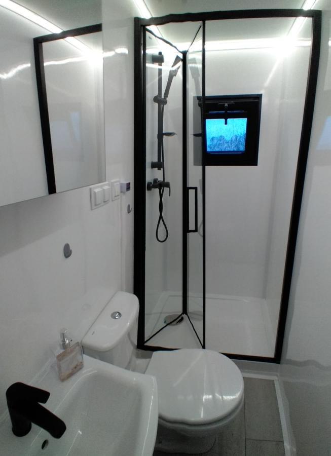 Houseboat Arka 1 - Domki Na Wodzie, Rower Wodny, Wifi, Parking Mielno  Bagian luar foto